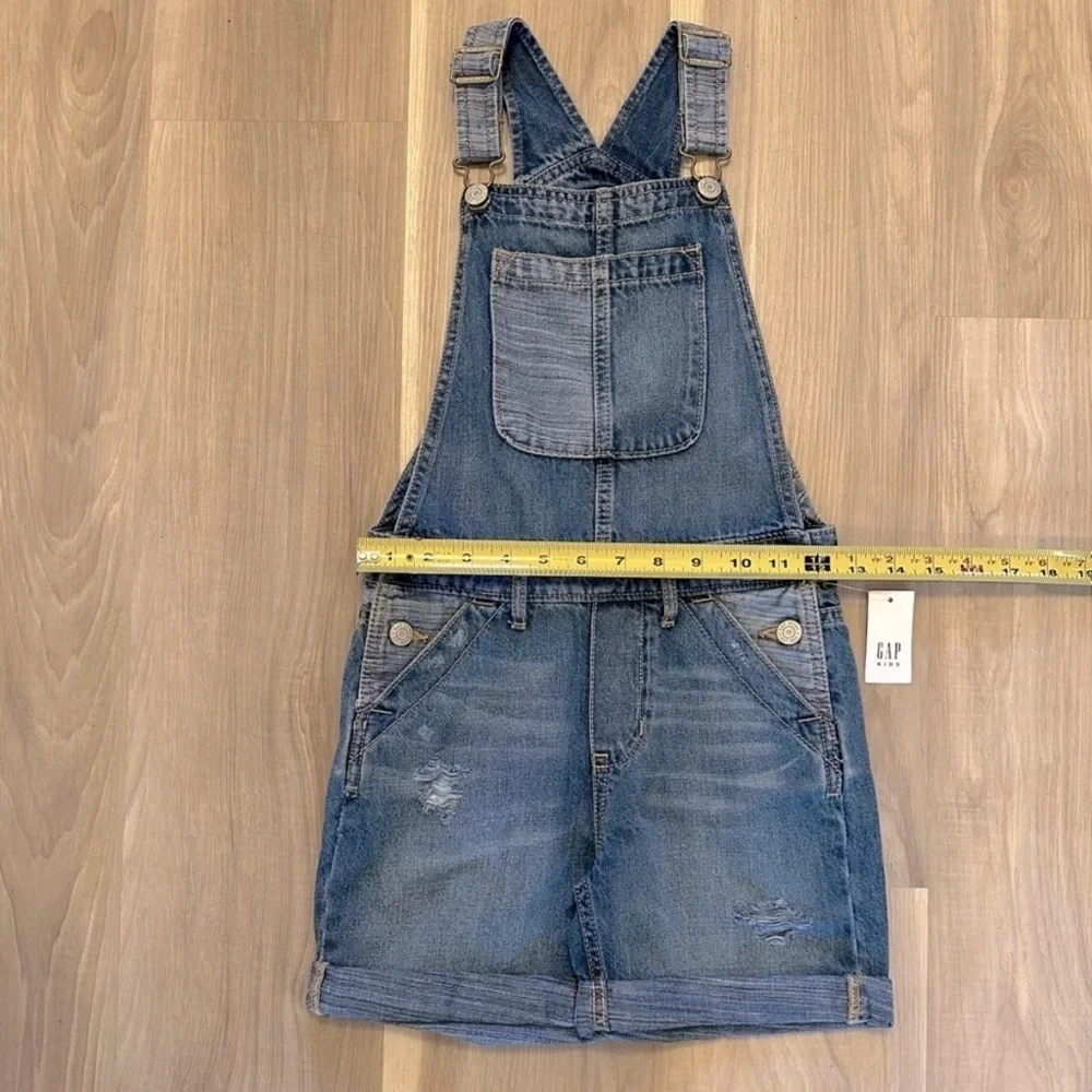 GAP kids Denim Shortalls, Short overalls, mixed washed denim, Adjustable, Med
